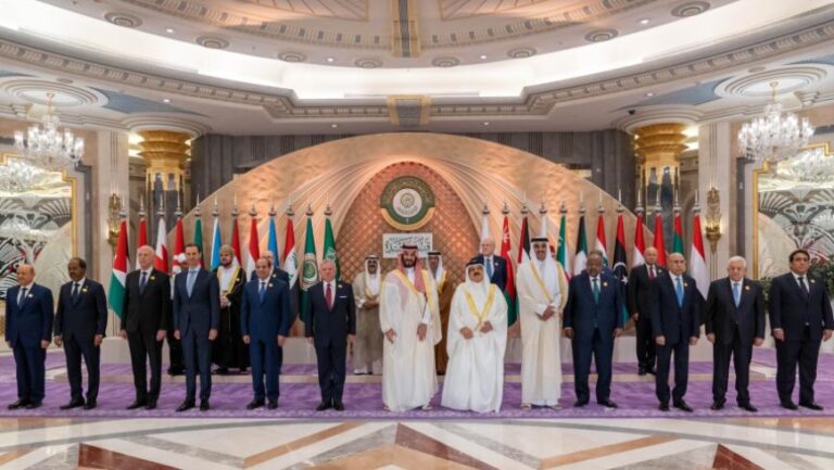 القمة العربية بحضور بشار الأسد