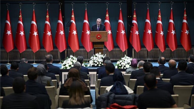 أردوغان يتوعد بإخراج قسد من تل رفعت