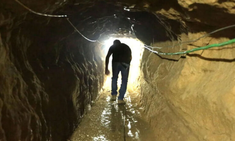 إغراق الأنفاق