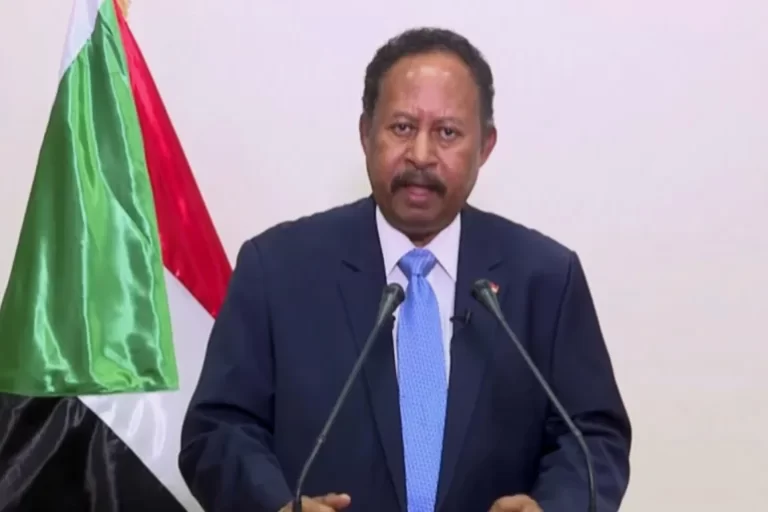 حمدوك يدعو قادة الجيش السوداني لاجتماع عاجل لبحث وقف الحرب