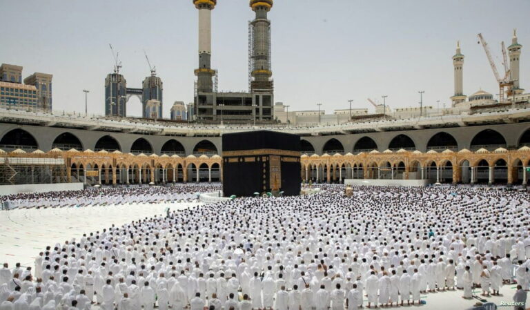 Muslims perform afternoon prayers, during a rare celestial phenomenon in which the sun came directly overhead the Holy Kabaa causing shadows to disappear, in the Grand Mosque in the holy city of  Mecca