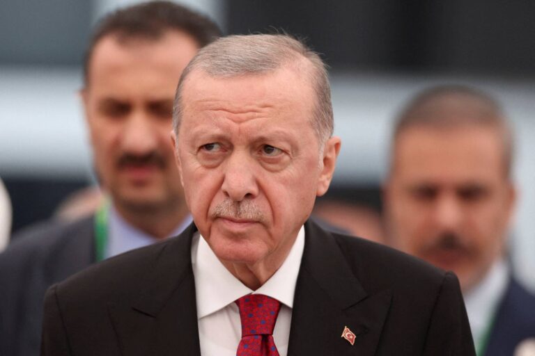 أردوغان تركيا مستعدة إذا قررت الولايات المتحدة الانسحاب من شمال سوريا