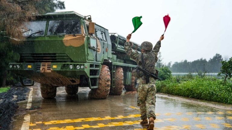 CHINA-TAIWAN-MILITARY-DRILLS
