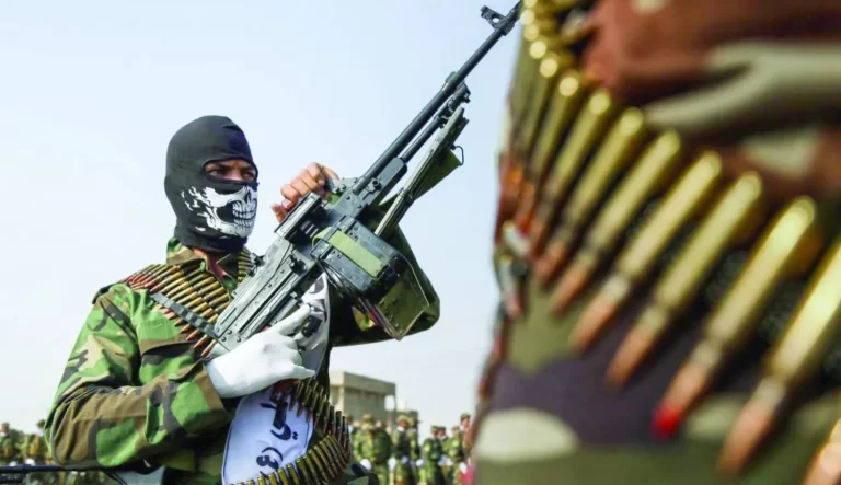 مستشار رئيس الوزراء العراقي إذا لم نبادر إلى حل الفصائل فسيحلها الآخرون بالقوة