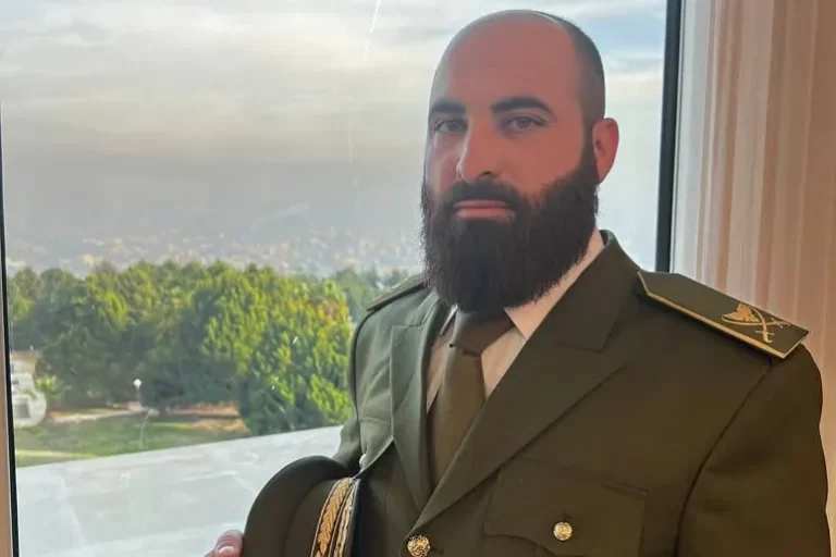 علي نور الدين النعسان رئيس هيئة الأركان السورية الجديدة