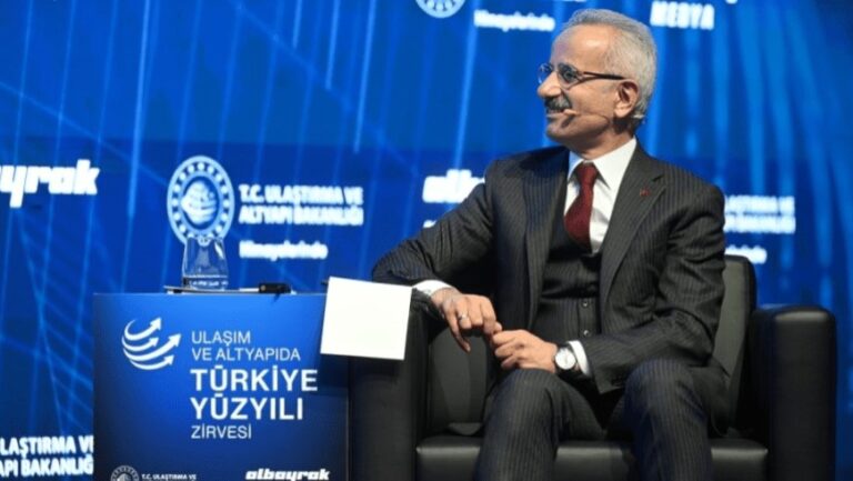 بعد تحديث المطارات والموانئ