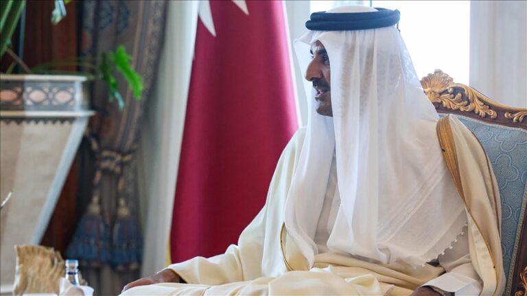 أول زيارة منذ 7 سنوات.. أمير قطر إلى روسيا لإجراء مباحثات مع بوتين