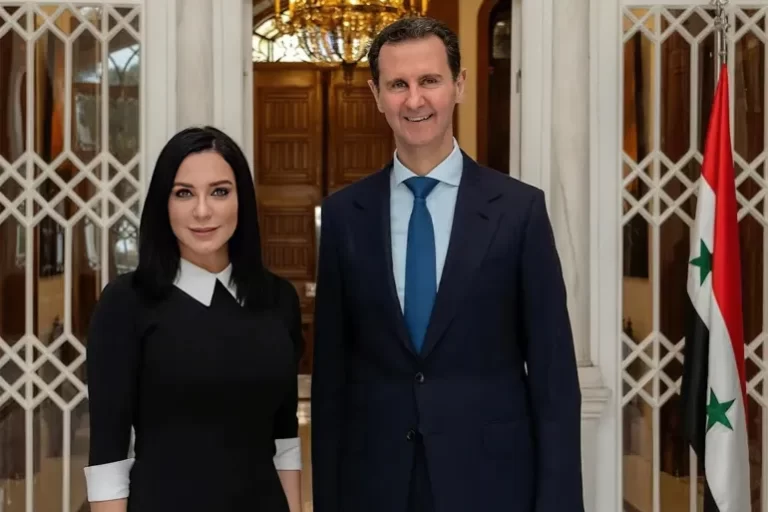 شطب سلاف فواخرجي من نقابة الفنانين السوريين