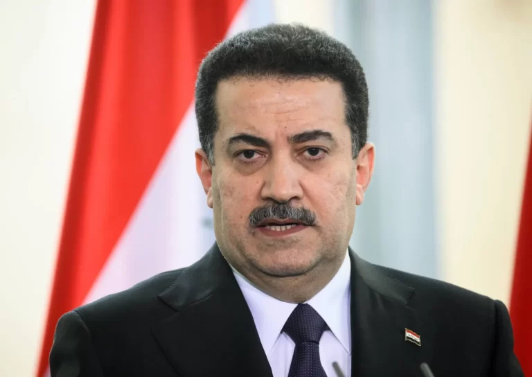 رئيس الوزراء العراقي وجود الشرع بالقمة العربية مهم لإيضاح رؤيته لسوريا الجديدة