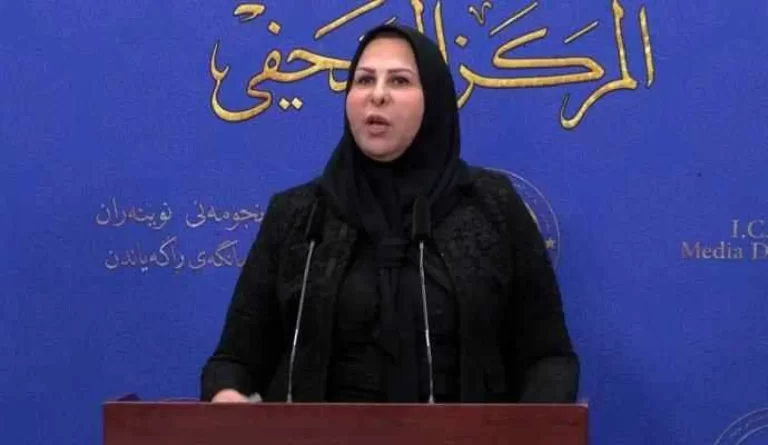 عشرات الدعاوى القضائية تلاحق نائبة عراقية
