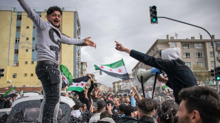 إعلان حل حزب الفرحانين
