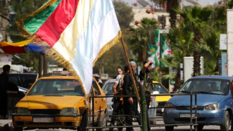 التجييش الطائفي وخطاب الكراهية في سوريا.. تهديد للوحدة ومأزق أمام الحل الوطني