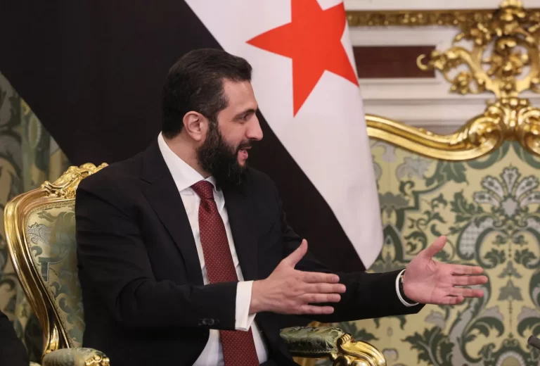الشرع في ذكرى تولّيه الرئاسة المستقبل نصنعه معاً بعدلٍ وتنميةٍ تعيد لسوريا مكانتها