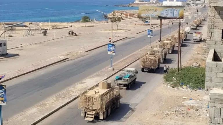 اليمن.. استعادة حضرموت والمحافظ يبدأ مهام إدارته من سيئون